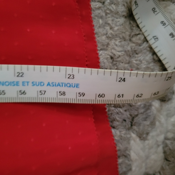 Red Rachel Roy V-neck Top - Picture 10 of 12